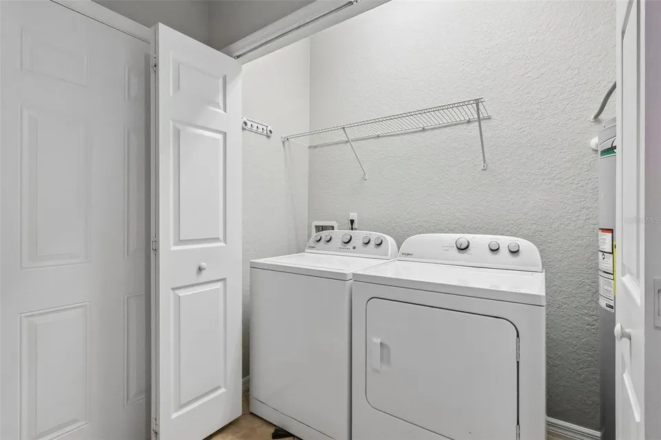 8337 BELLA VIDA CIR, photo 25