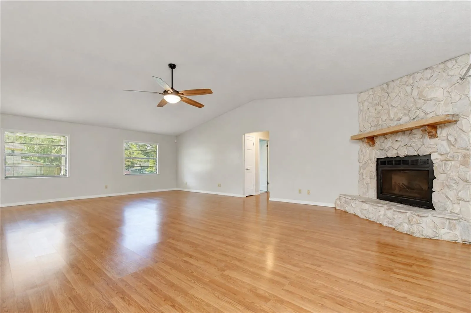 716 WESTWOOD DR, photo 6