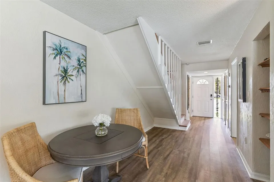 4001 SAXON DR, photo 12