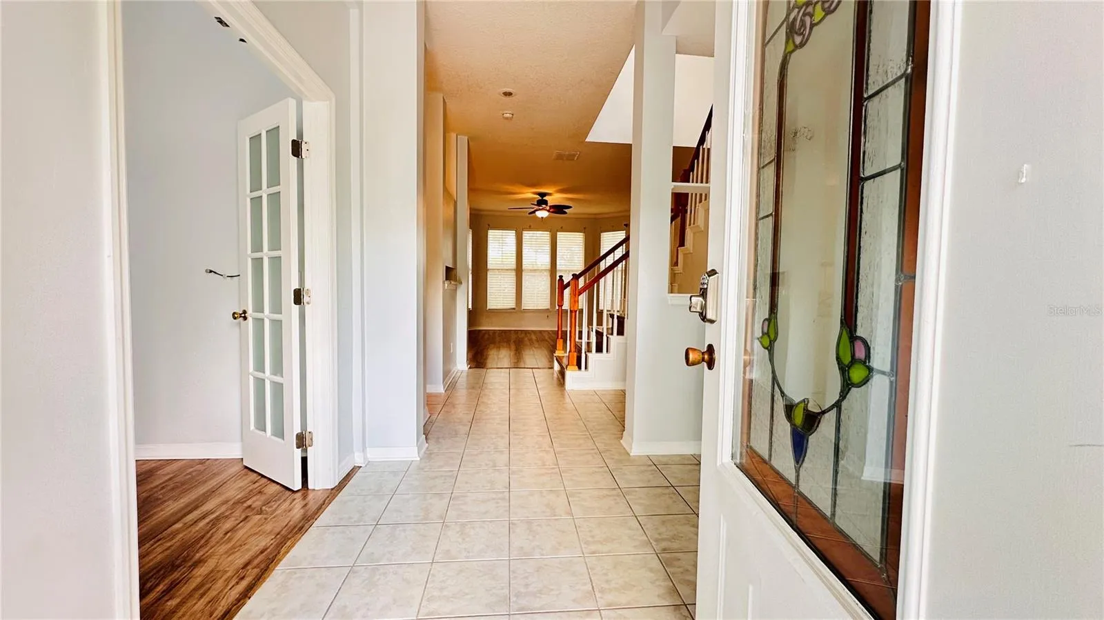 622 WISTERIA LN, photo 2