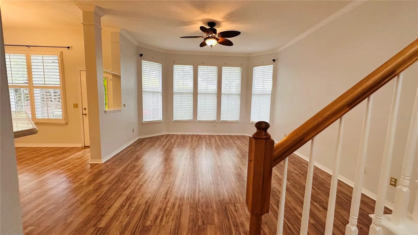 622 WISTERIA LN, photo 11