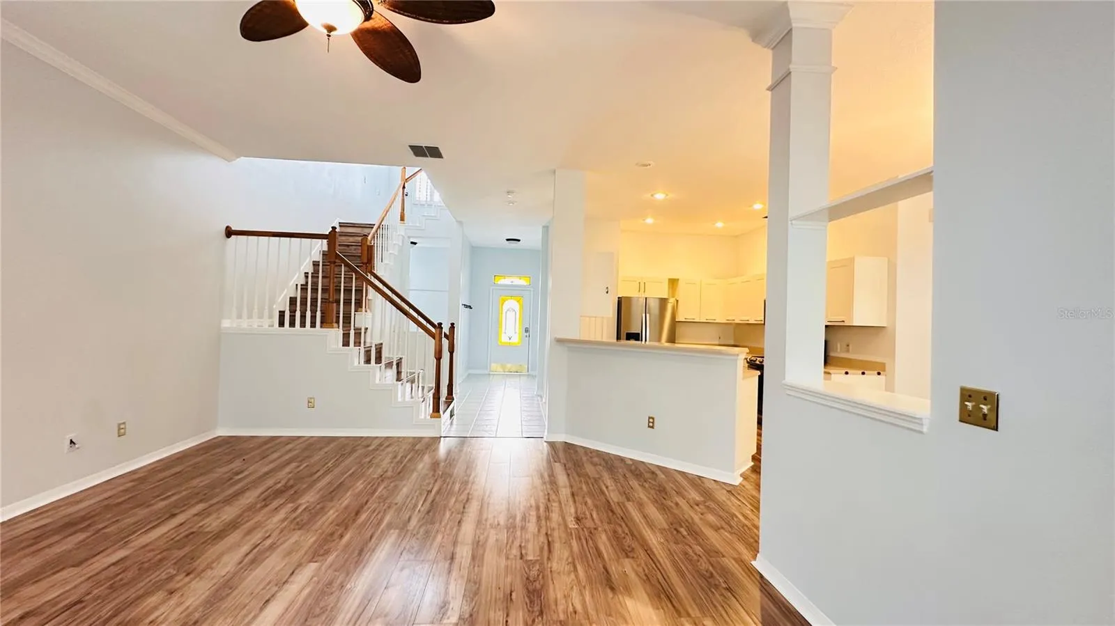 622 WISTERIA LN, photo 20