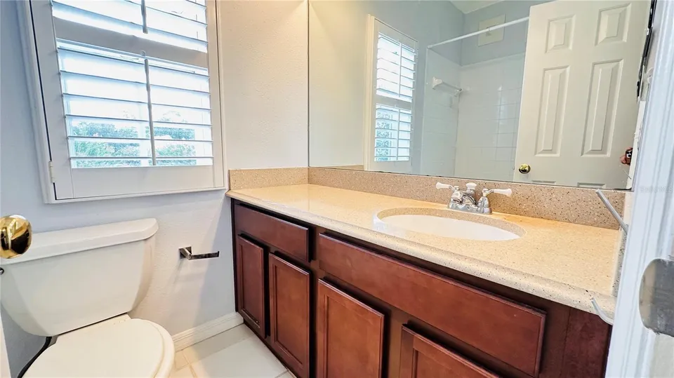622 WISTERIA LN, photo 22