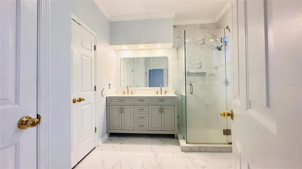 622 WISTERIA LN, photo 29