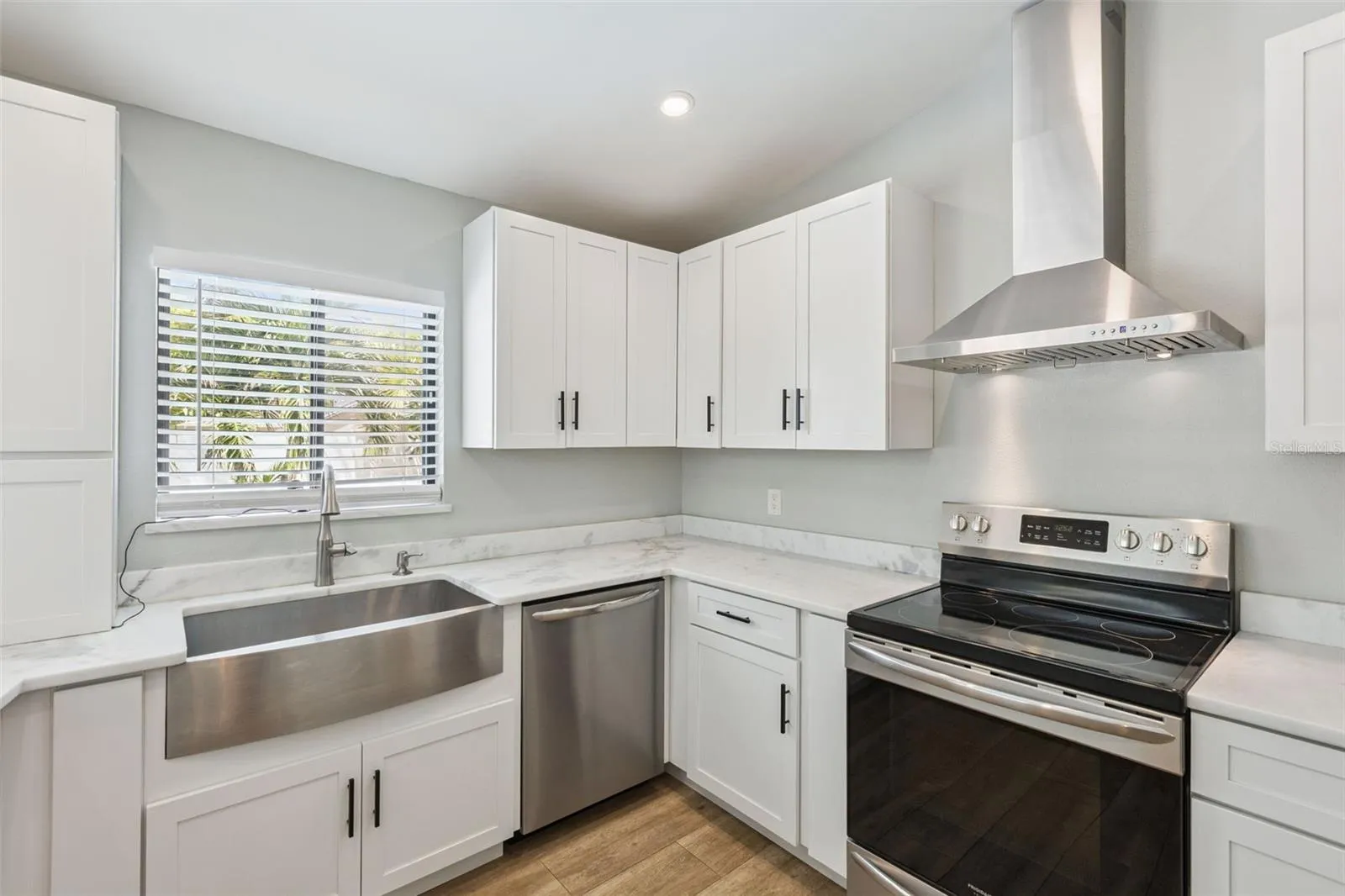 1004 VINEYARD CT, photo 19