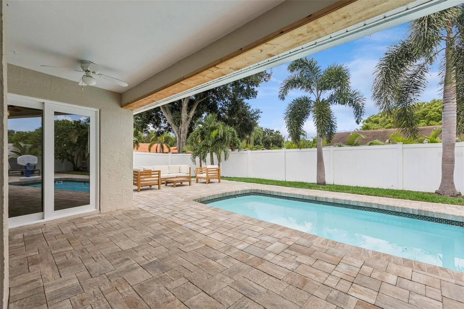 1004 VINEYARD CT, photo 27
