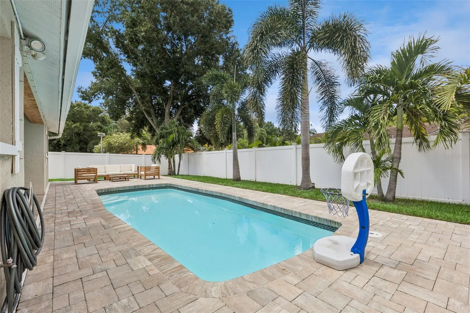 1004 VINEYARD CT, photo 31