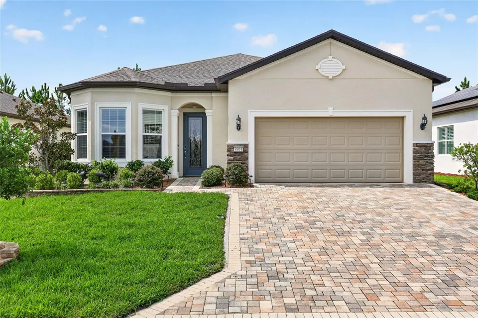 9304 SW 56TH LOOP, photo 1