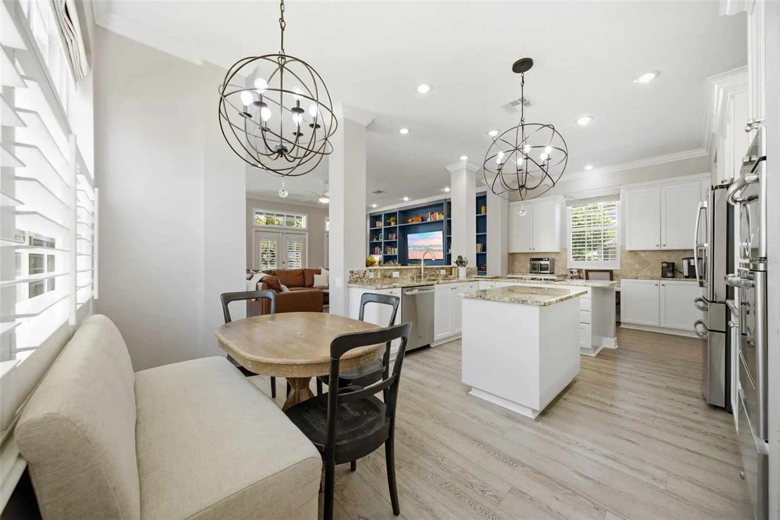 10438 GREEN LINKS DR, photo 12