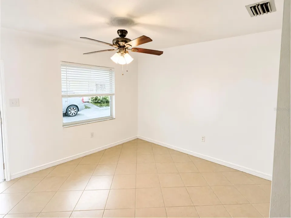 4942 ILENER ST, photo 4