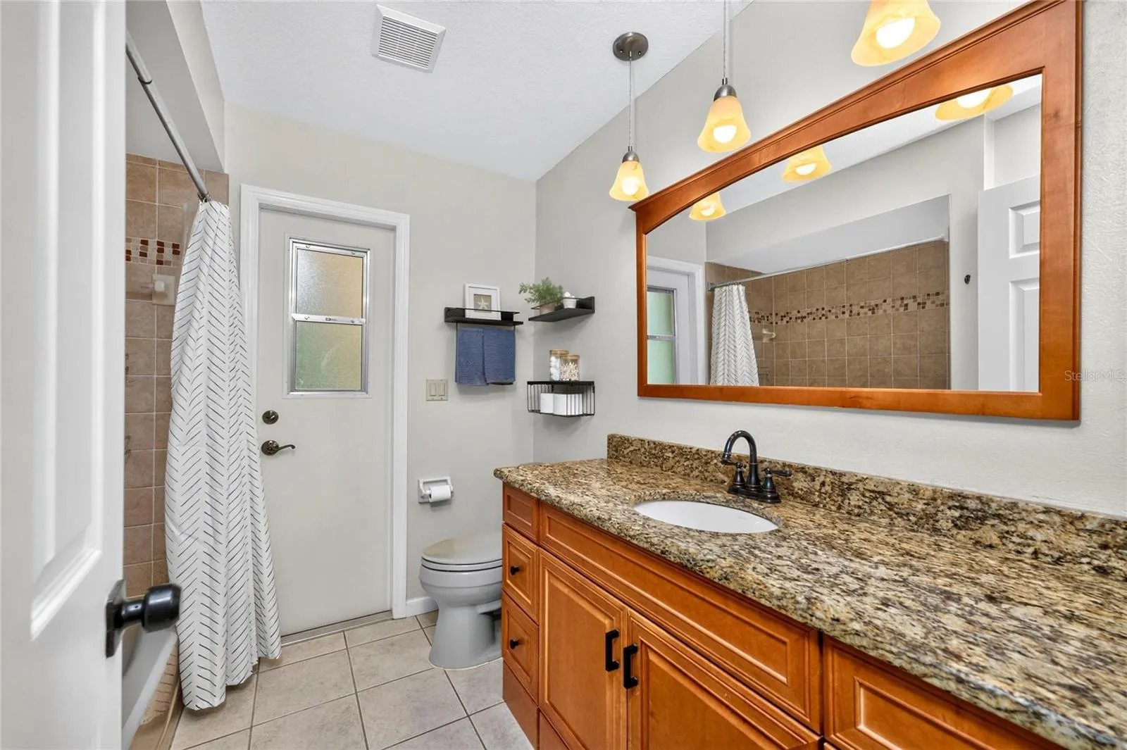1087 BAY HARBOR DR, photo 28