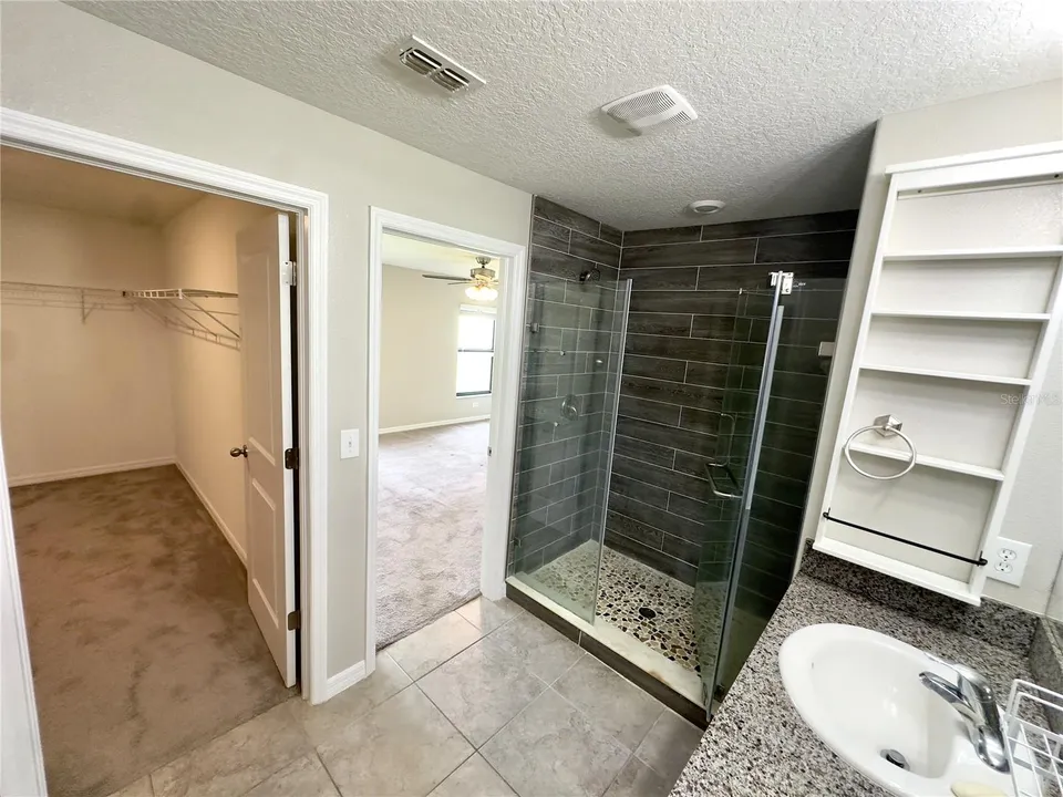 9746 SAGE CREEK DR, photo 11