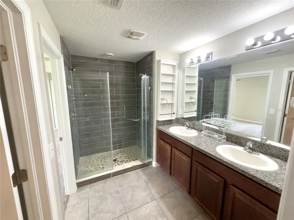 9746 SAGE CREEK DR, photo 12