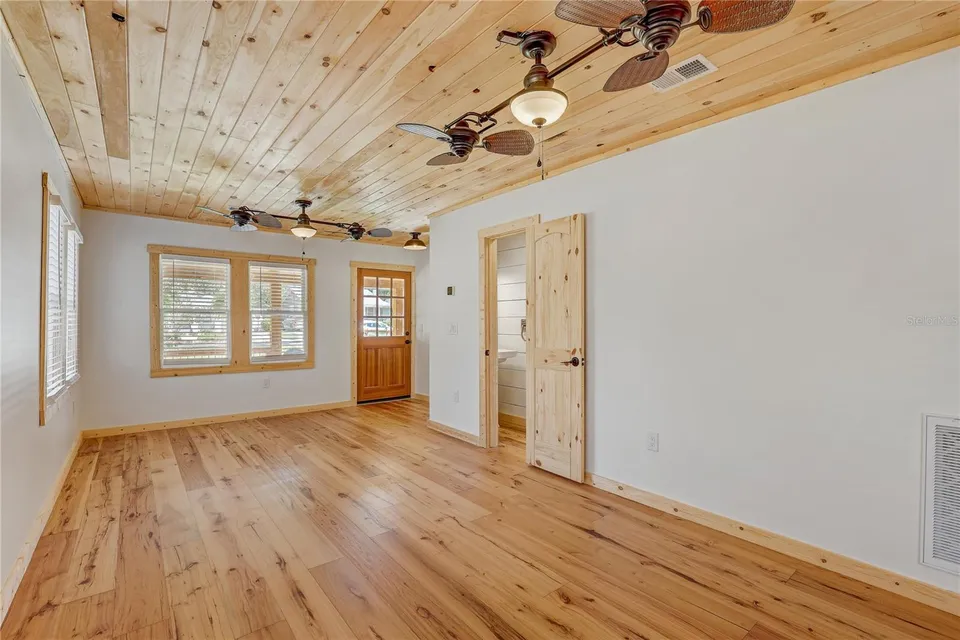 126 W NORTH ST, photo 10