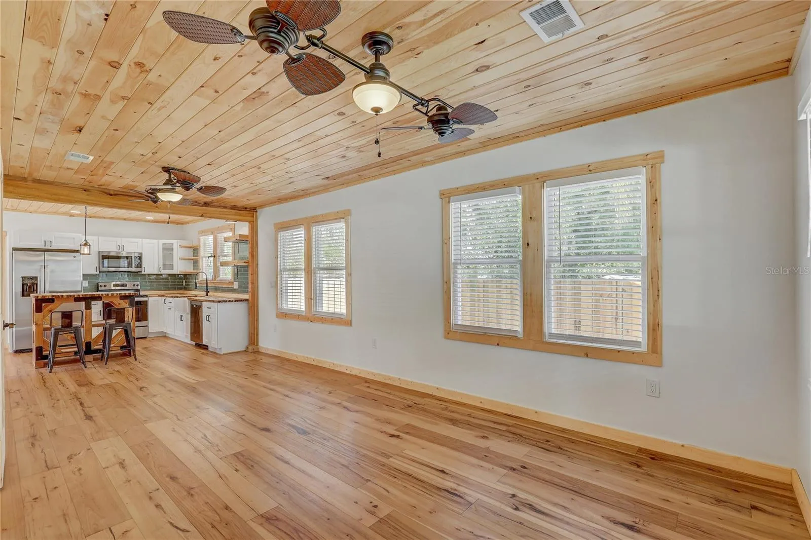 126 W NORTH ST, photo 11