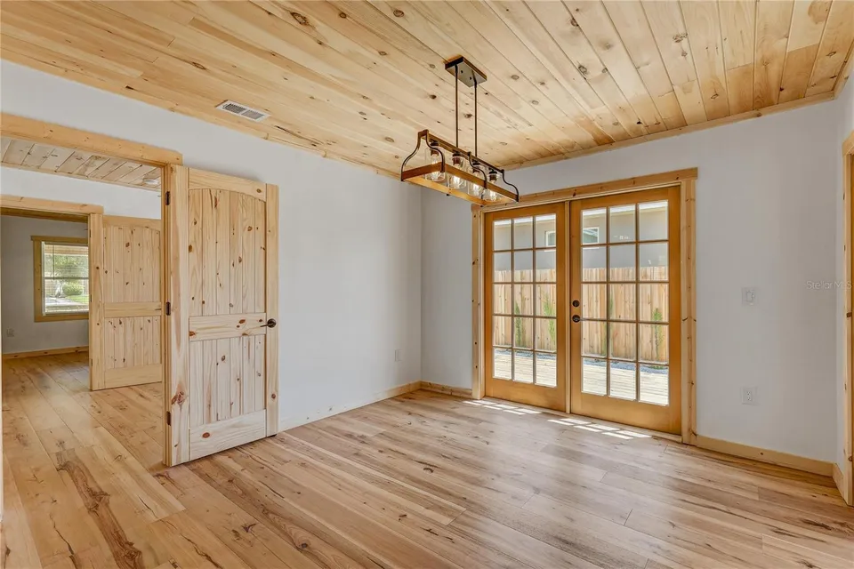 126 W NORTH ST, photo 18