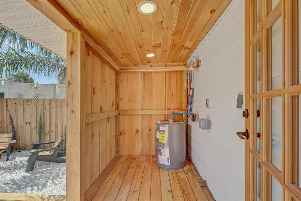 126 W NORTH ST, photo 31