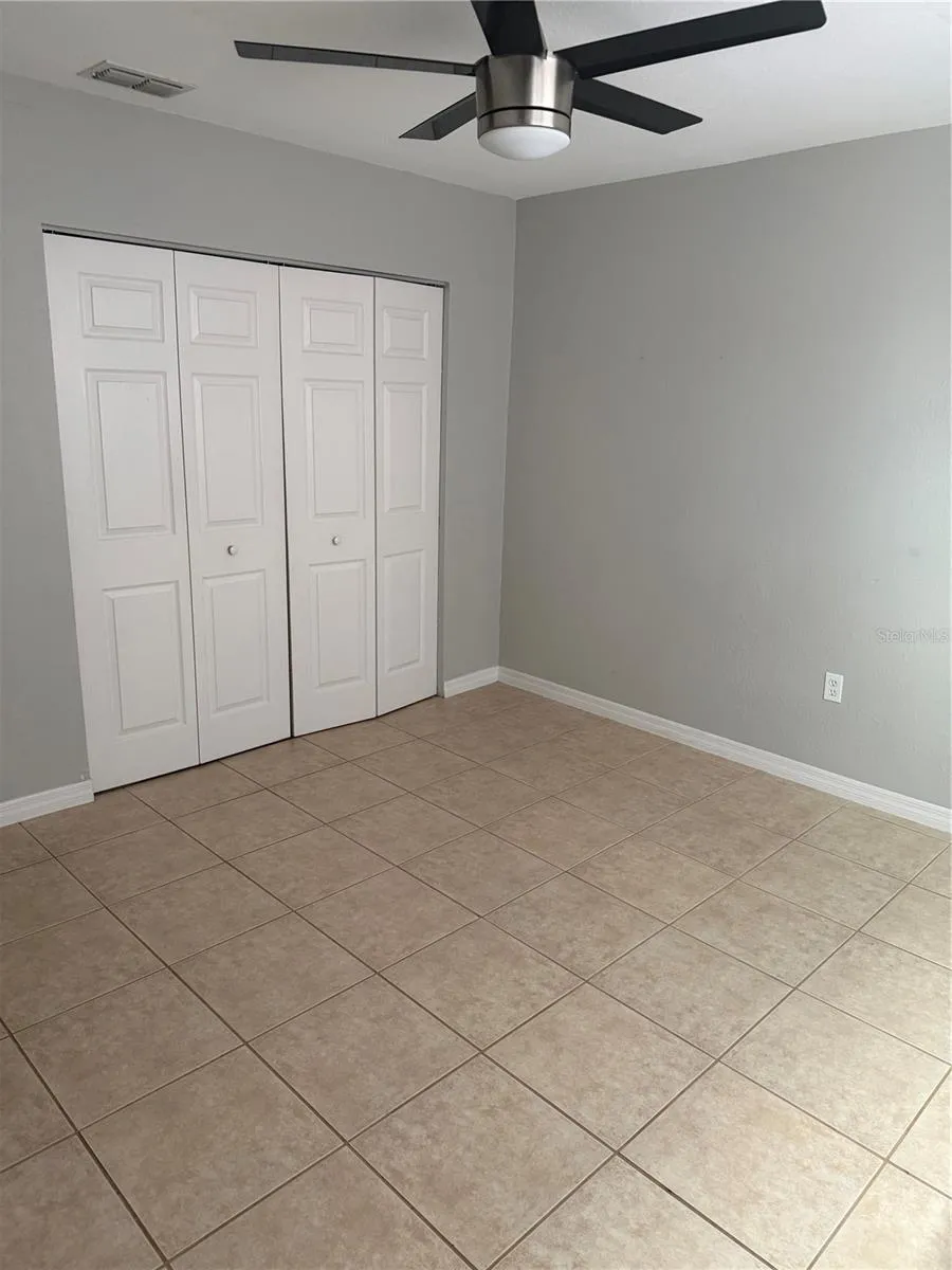 916 LAKE DESTINY RD #H, photo 4