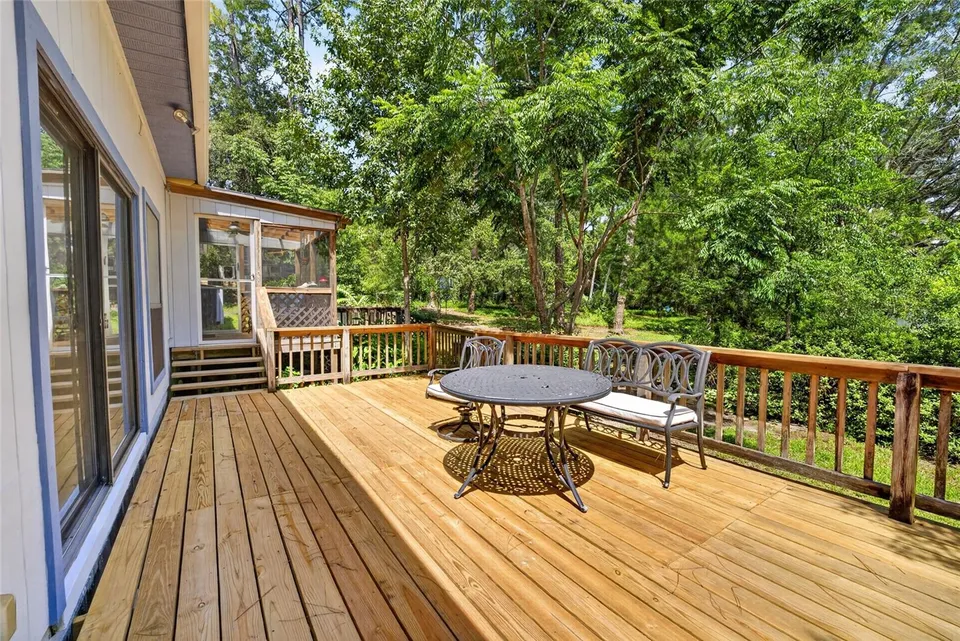 325 NW 80TH BLVD, photo 23