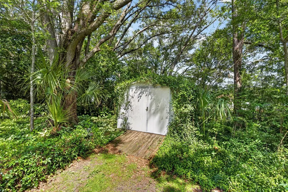 325 NW 80TH BLVD, photo 27