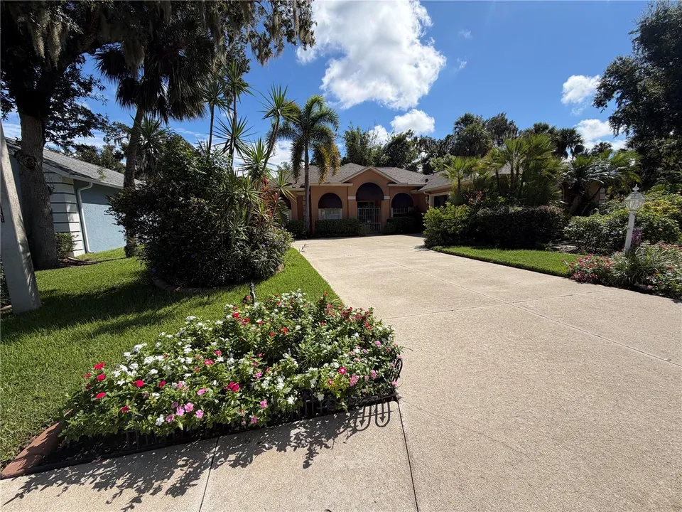 3310 RIVER WOODS DR, photo 1