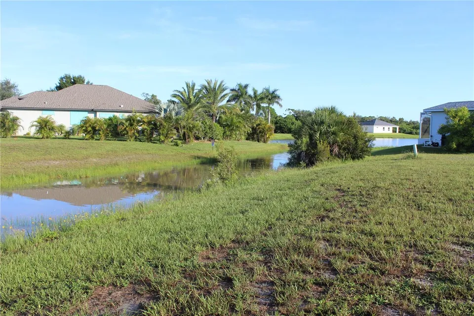 204 ANTILLA DR, photo 1