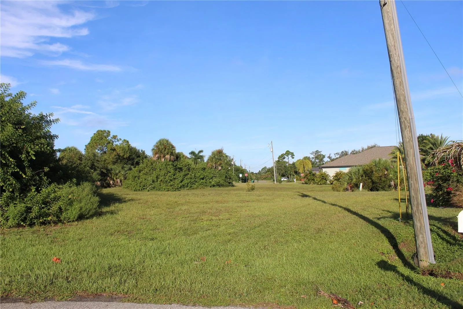 204 ANTILLA DR, photo 9