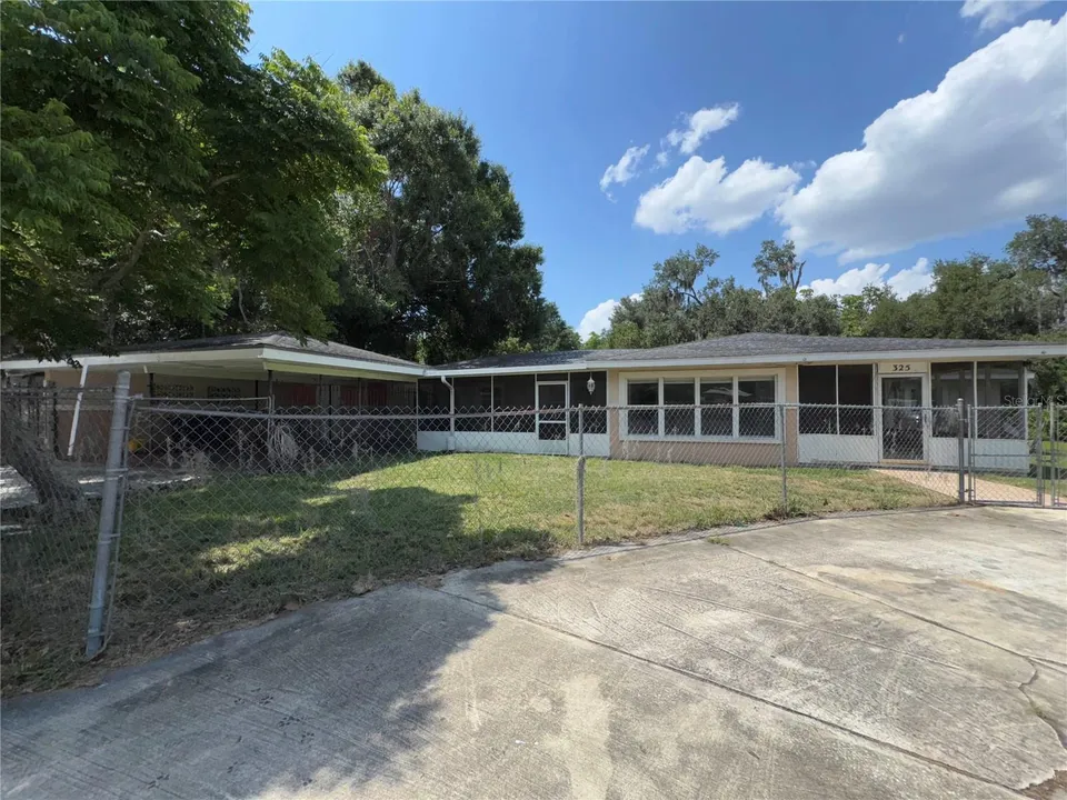 325 CHESNEY BLVD, photo 1