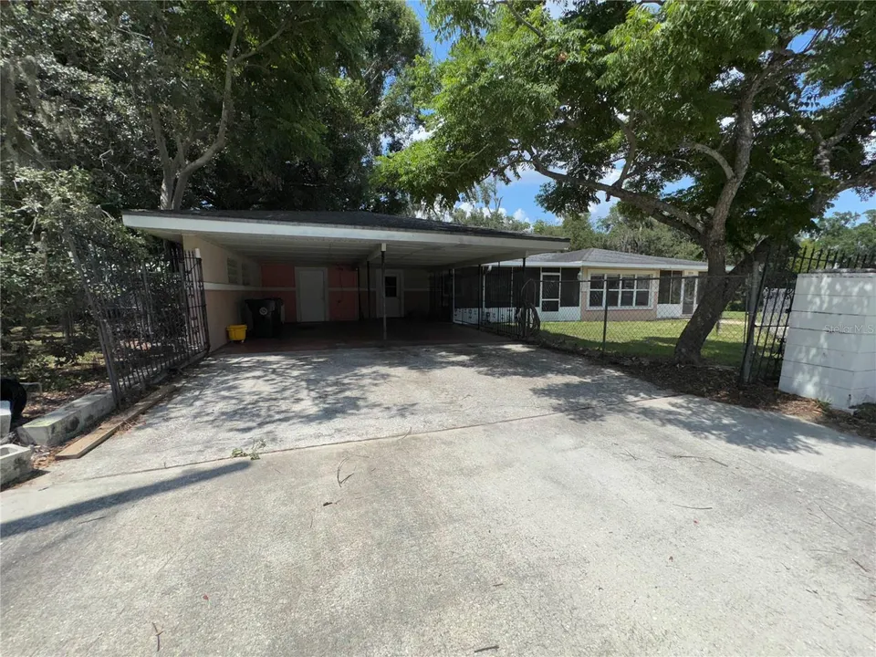 325 CHESNEY BLVD, photo 3