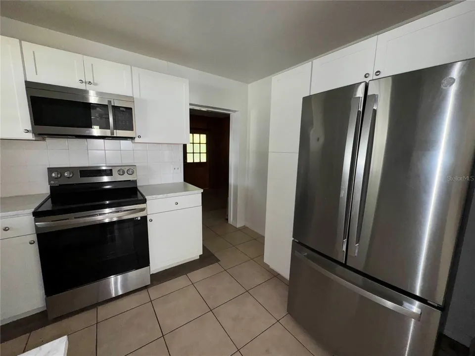 325 CHESNEY BLVD, photo 5