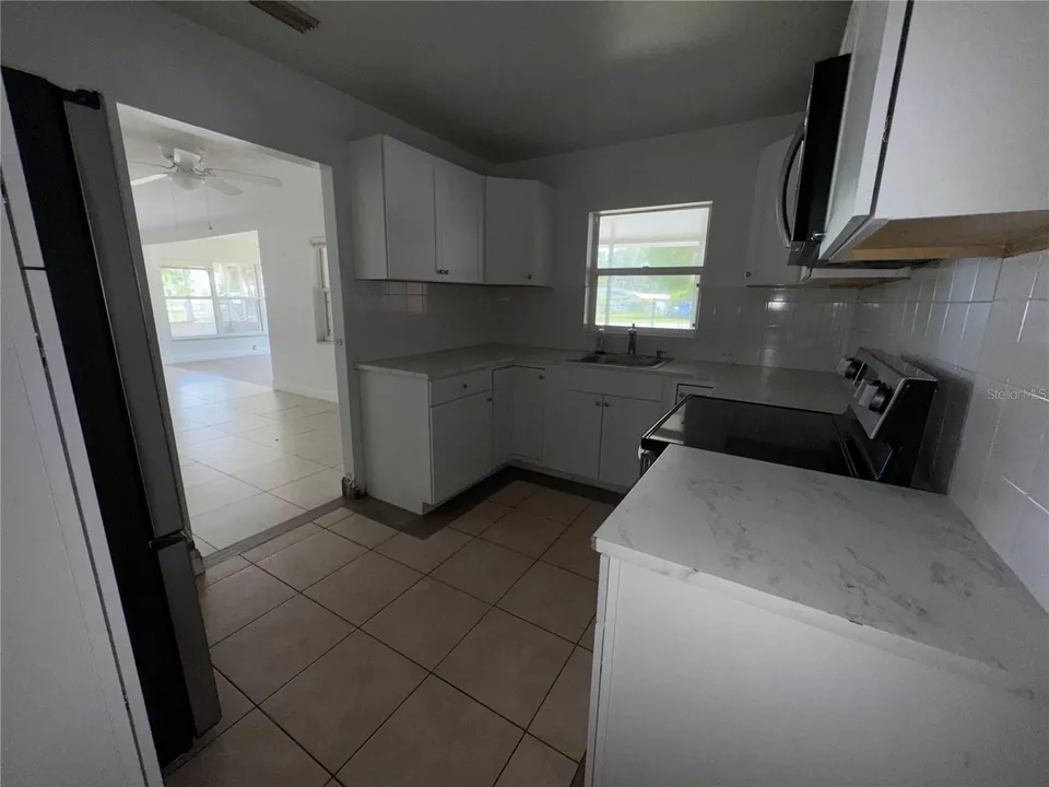 325 CHESNEY BLVD, photo 6