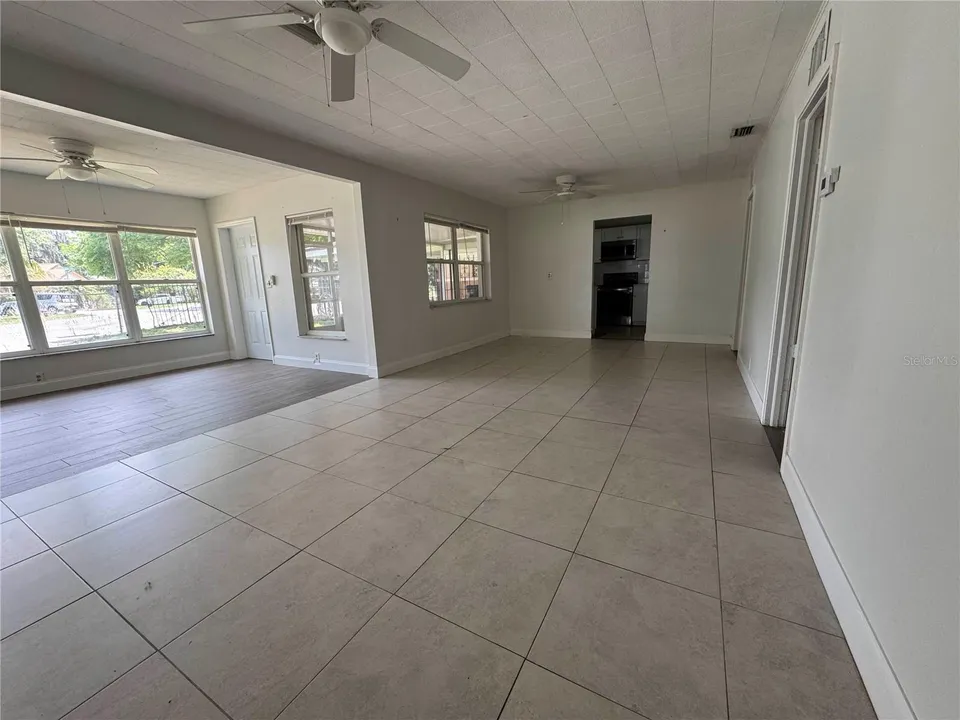 325 CHESNEY BLVD, photo 9