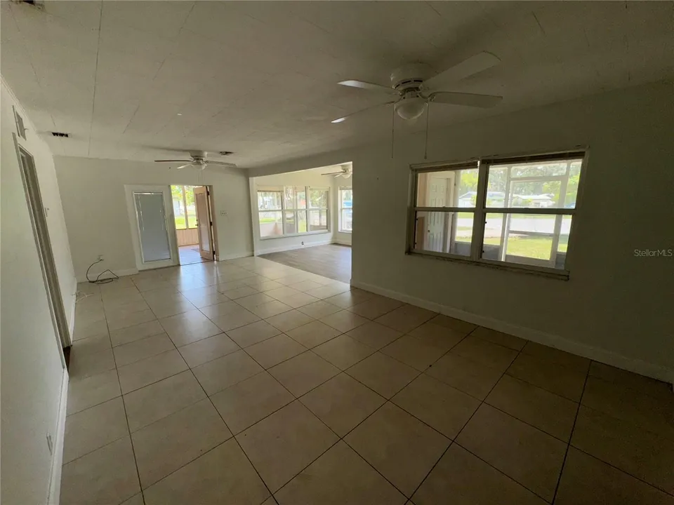 325 CHESNEY BLVD, photo 18