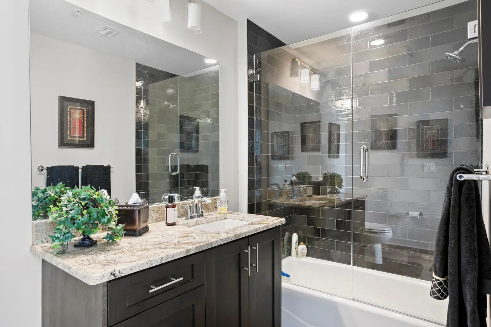 176 4TH AVE NE #1002, photo 32