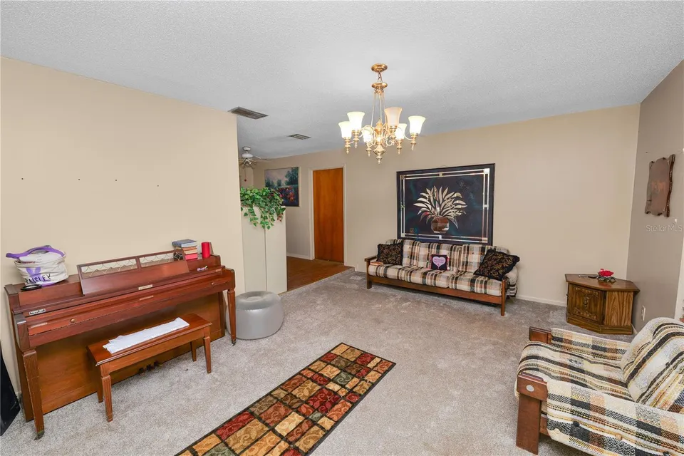 4105 GLEN RD, photo 9