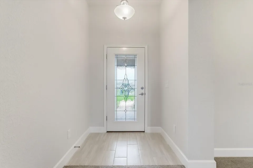 336 W REXFORD DR, photo 2