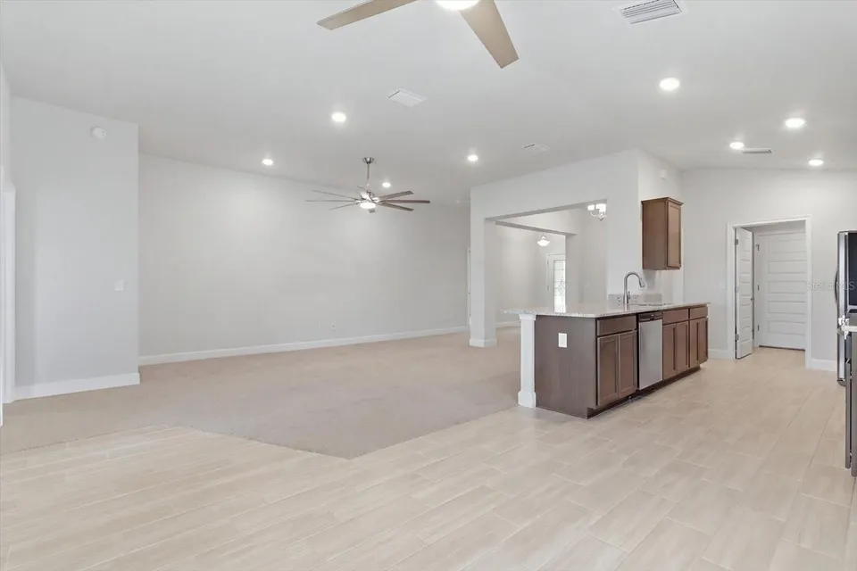 336 W REXFORD DR, photo 6