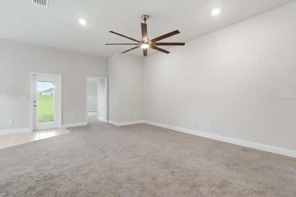 336 W REXFORD DR, photo 21
