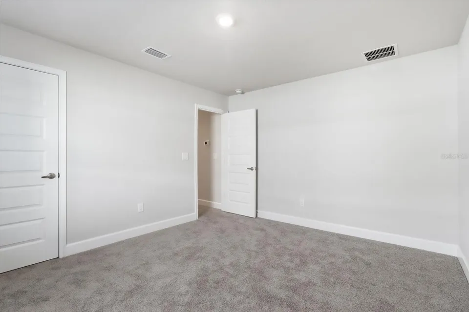 336 W REXFORD DR, photo 34
