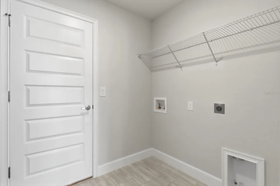 336 W REXFORD DR, photo 35
