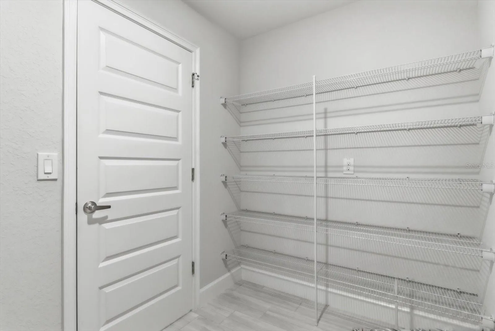 336 W REXFORD DR, photo 36