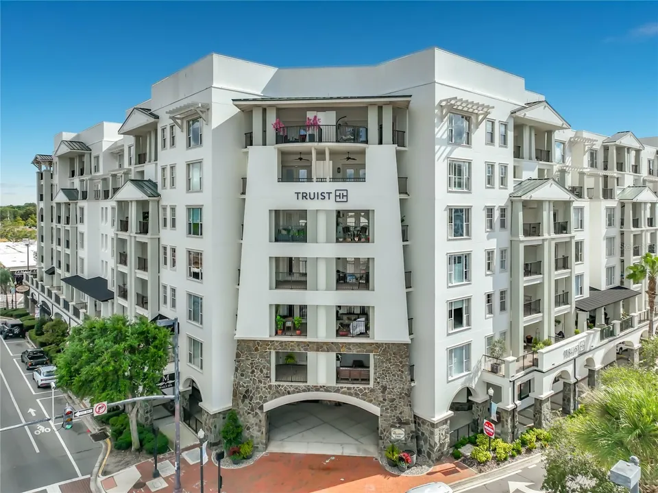 2305 EDGEWATER DR #1610, photo 1