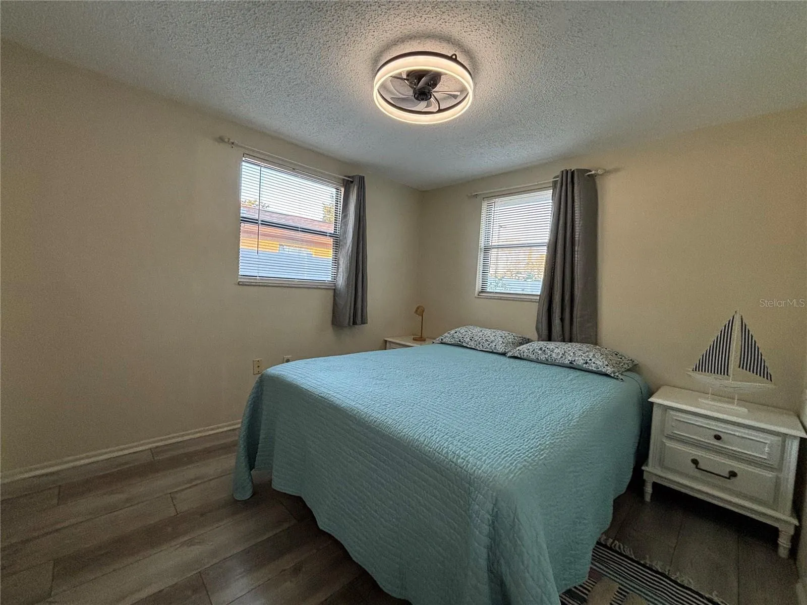 11734 PAIGE DR, photo 6