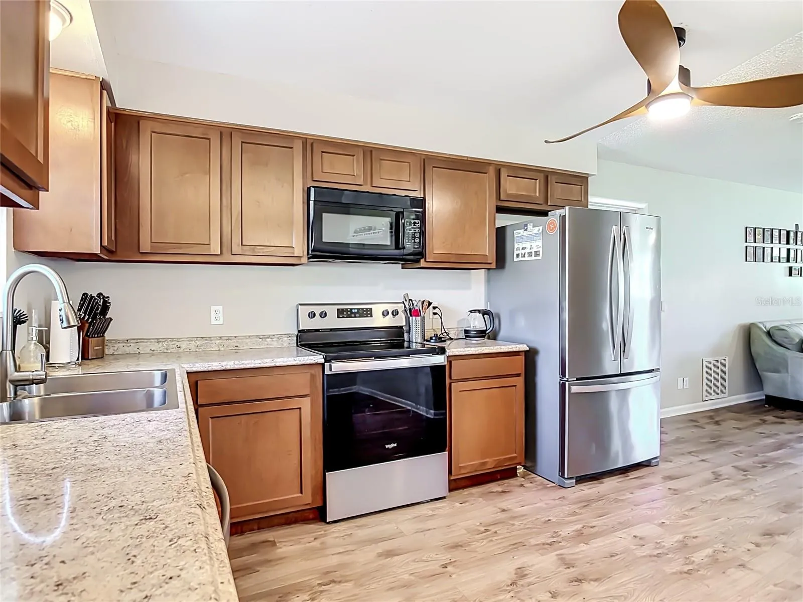 97 S COURTLAND BLVD, photo 22