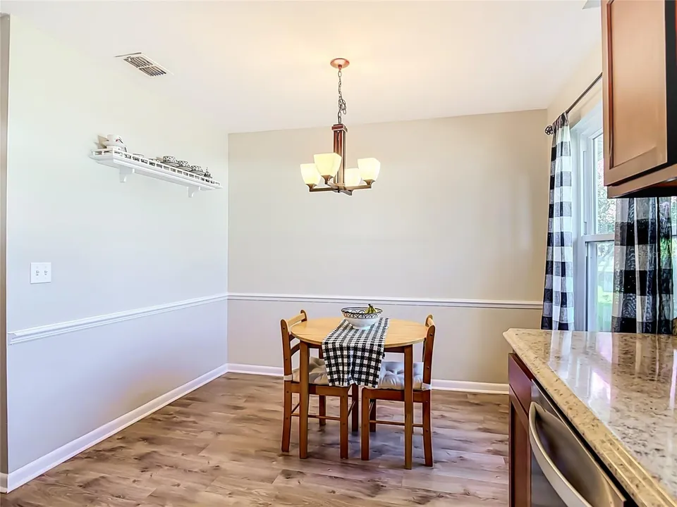 97 S COURTLAND BLVD, photo 23