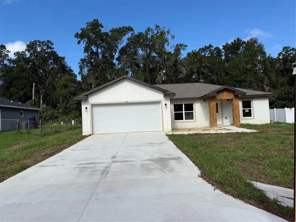 38 LOCUST RUN RADL, photo 1