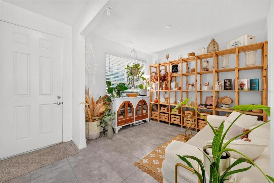 11156 HANLON TERRACE ALY, photo 4