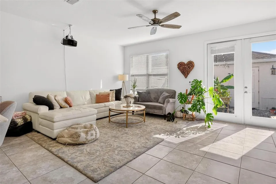 11156 HANLON TERRACE ALY, photo 13