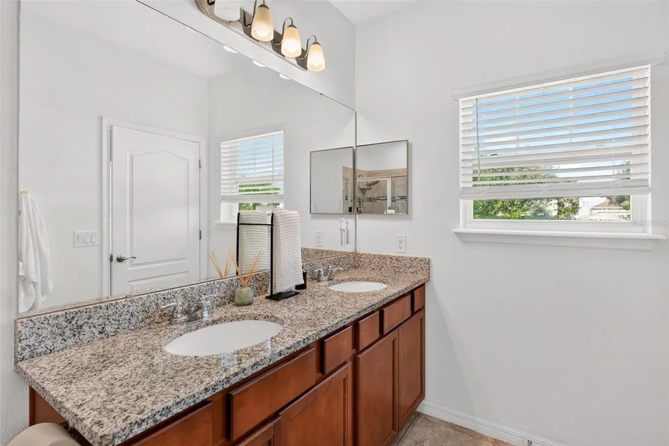 11156 HANLON TERRACE ALY, photo 18