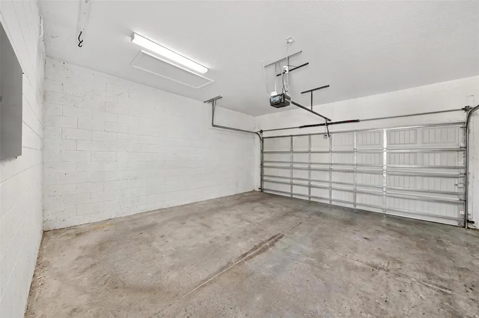 11156 HANLON TERRACE ALY, photo 32